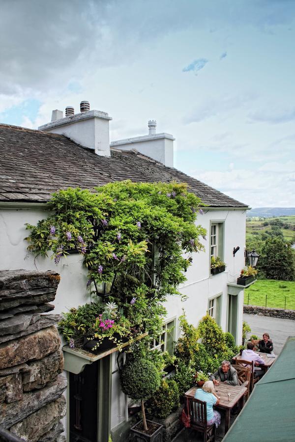 Mason'S Arms Hotel Bowland Bridge Exterior foto