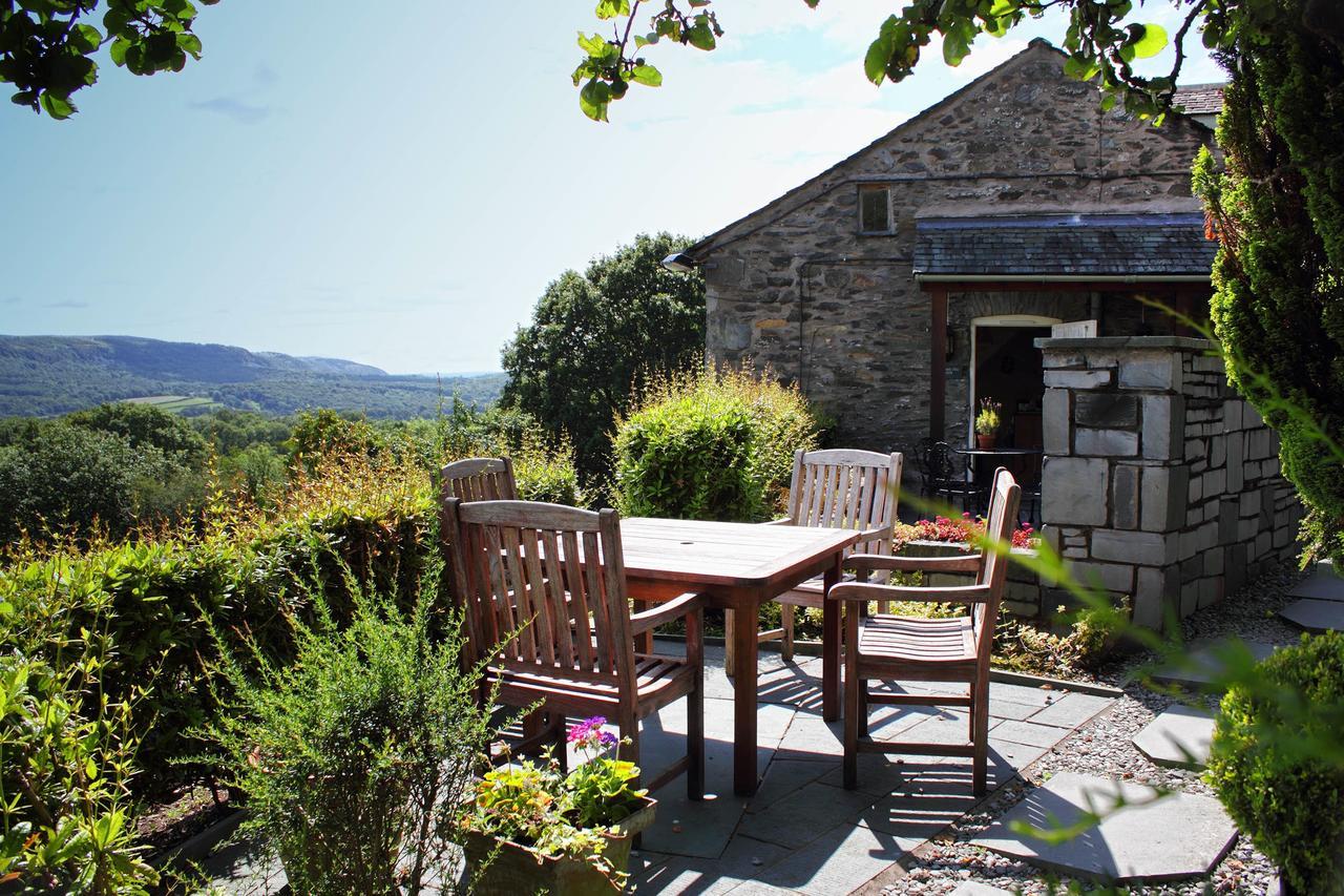Mason'S Arms Hotel Bowland Bridge Exterior foto
